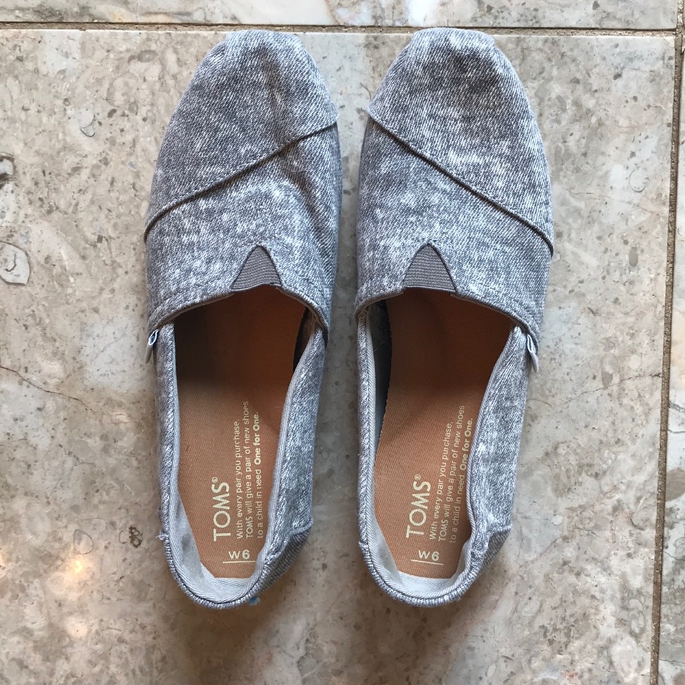 TOMS SLIDE ON SHOES - Picture 1 of 6
